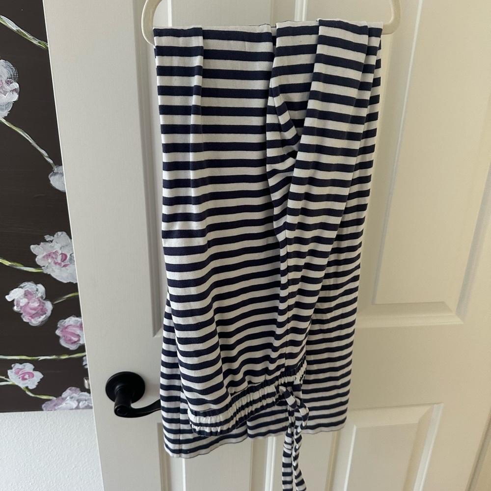 DAILY DRILLS Navy and White striped pants M/L